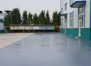 辽宁彩色路面喷涂翻新的材料对冬季